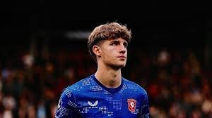 NBA交易：篮网引援提升实力