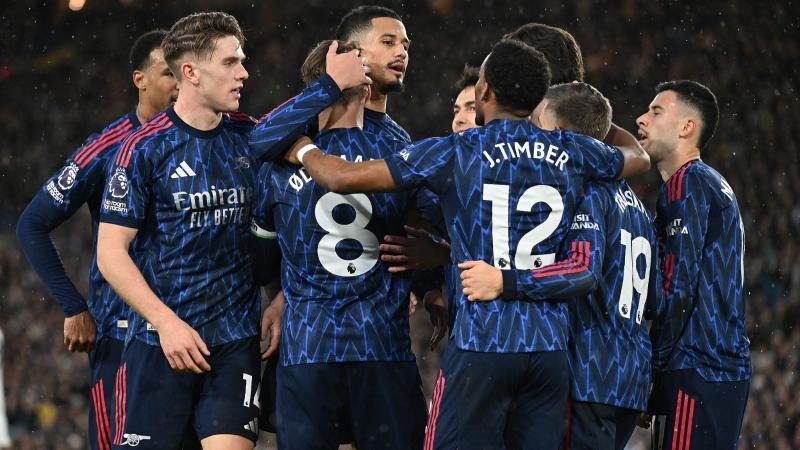 解析负追的数学必然性（从数学视角探究负追为何不可避免）