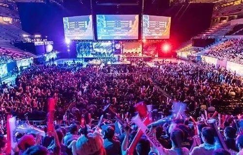 也表现突出 也表现突出