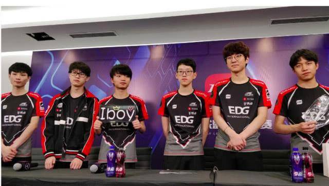 展现出了高 展现出了高