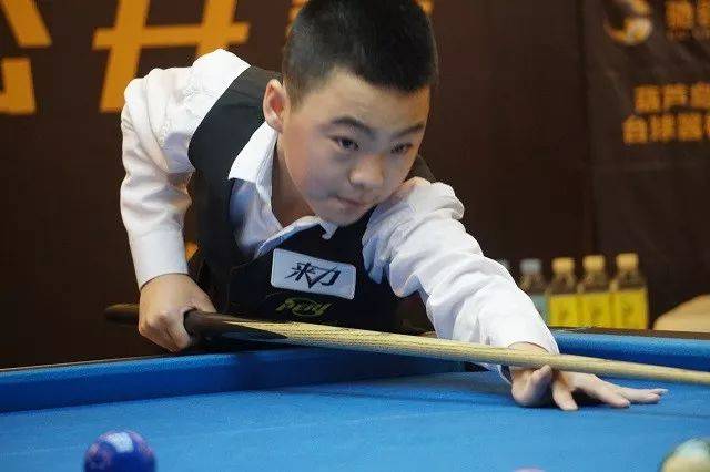 巴萨锋线上 巴萨锋线上