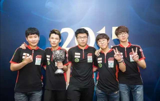 为明天的底 为明天的底